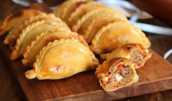Empanadas de Carne (por docena)
